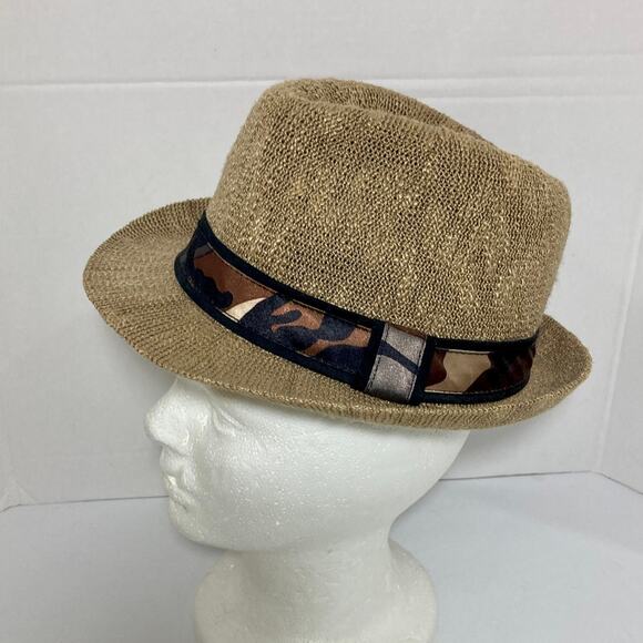 Tan woven jute fedora hat with camo hatband - Picture 10 of 12